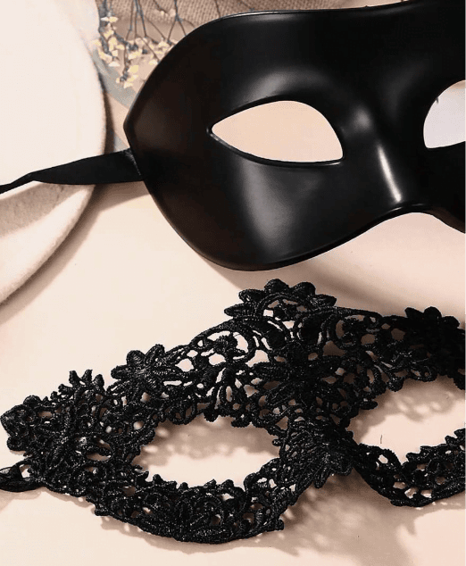 Elegant Couple Masks (2 Pcs) - Image 7